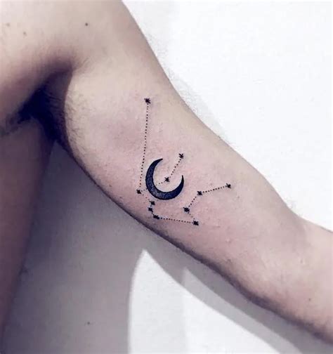 44+ Aquarius Tattoo Ideas for Men